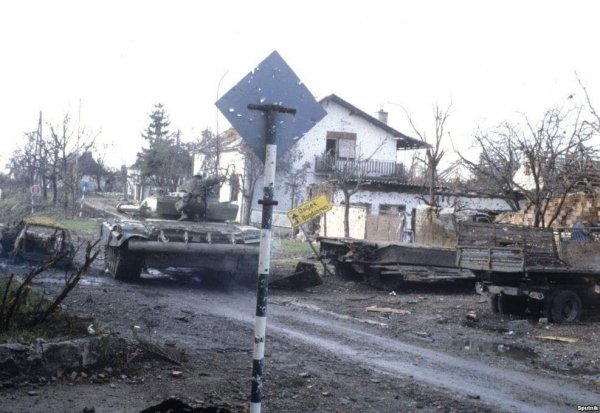 Arhivska snimka Vukovara iz filma