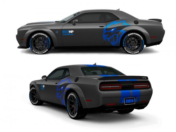 Dodge Challenger SRT Hellcat Jailbreak