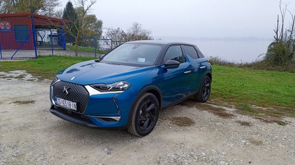 DS 3 Crossback Rivoli PureTech 130 S&S EAT8