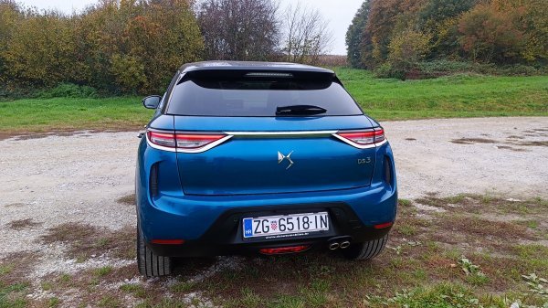 DS 3 Crossback Rivoli PureTech 130 S&S EAT8