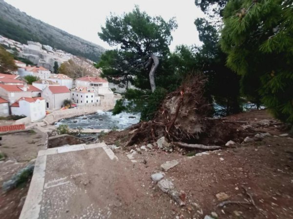 Nevrijeme u Dubrovniku