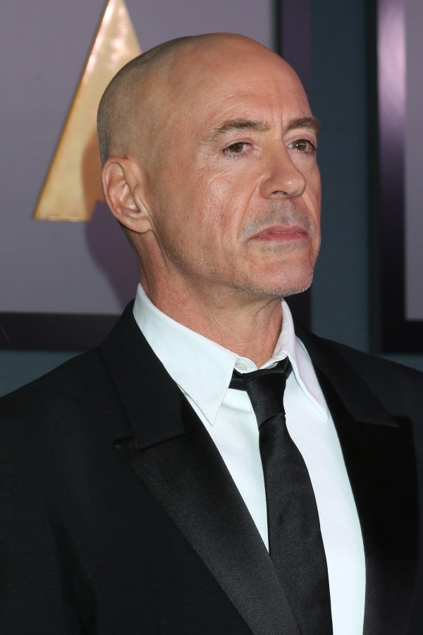 Robert Downey Jr.