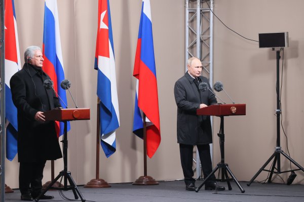 Ruski predsjednik Vladimir Putin i kubanski predsjednik Miguel Diaz-Canel