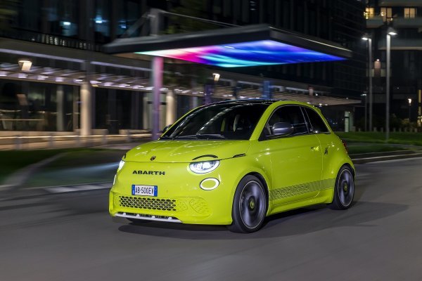 Novi Abarth 500e