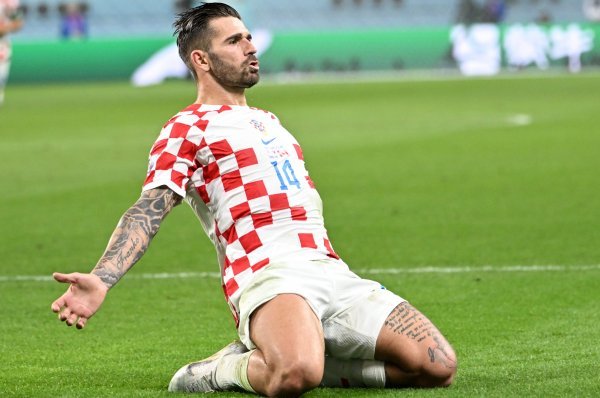 Marko Livaja zabio je gol Kanadi za vodstvo 2:1