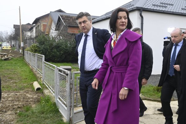 Plenković u posjeti Petrinji