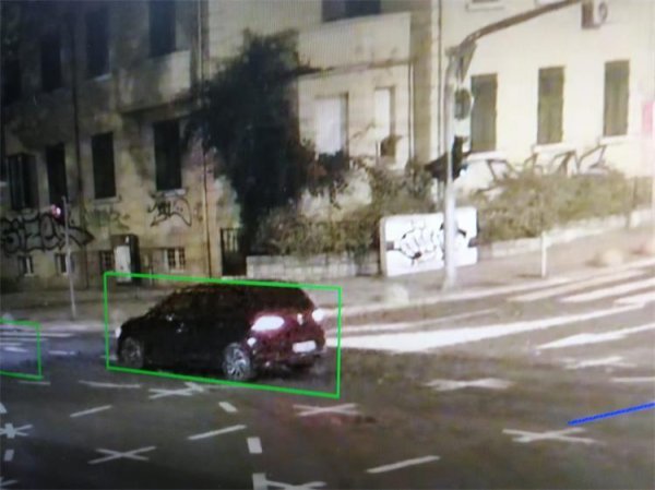Automobil kojim je teško ozlijeđen policajac u Splitu