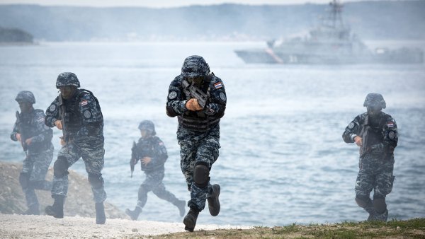 Hrvatski vojnici na vježbama