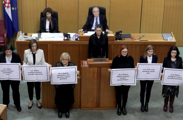 Saborske zastupnice pridružile su se globalnoj kampanji Ženske mreže