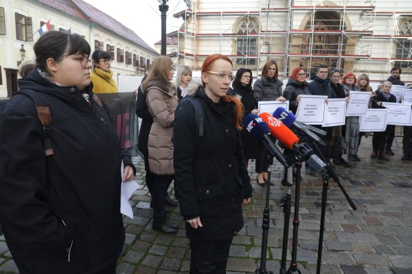 Akcija Ženske mreže Hrvatska na Trgu svetog Marka