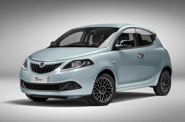 Lancia Ypsilon za 2023. Verde Rugiada zelena