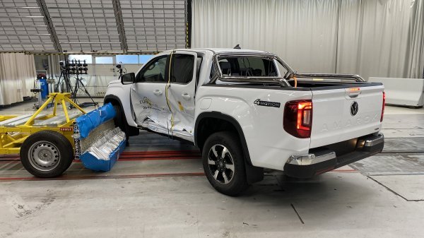 ID. Buzz i novi VW Amarok osvojili po pet zvjezdica na Euro NCAP testovima sigurnosti