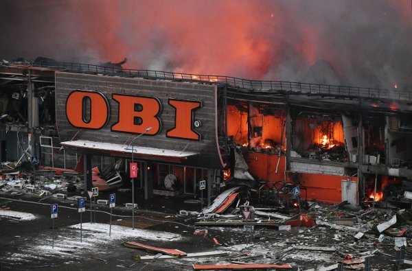 Požar u trgovačkom centru u Moskvi