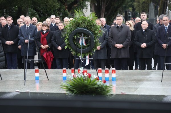 Plenković na Mirogoju