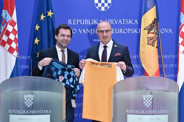 Gordan Grlić Radman i Nicu Popescu