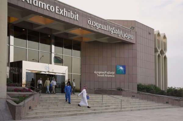 Očekuje se da će Saudi Aramco plasirati između jedan i tri posto svojih dionica na burzu