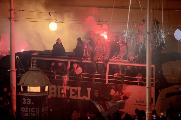 Vatreni na Trgu
