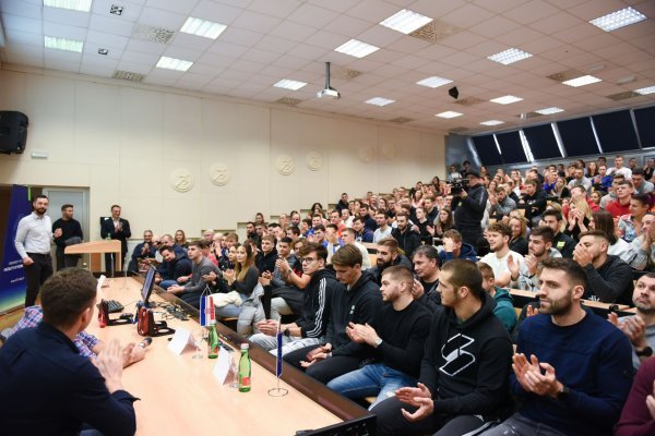 Kondicijski treneri hrvatske nogometne reprezentacije Luka Milanović i Marin Dadić