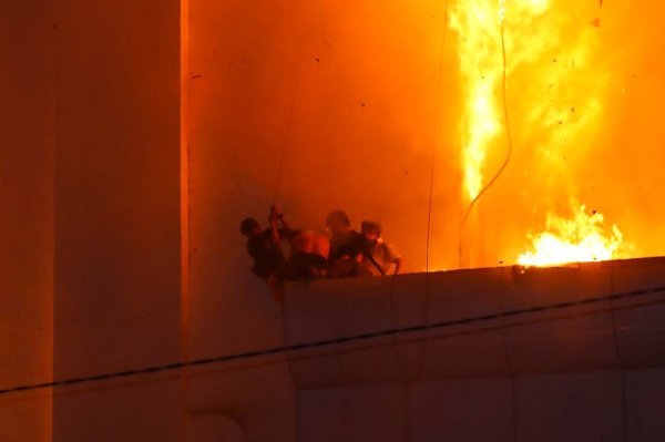 Požar u hotelu s kockarnicom na granici Kambodže i Tajlanda