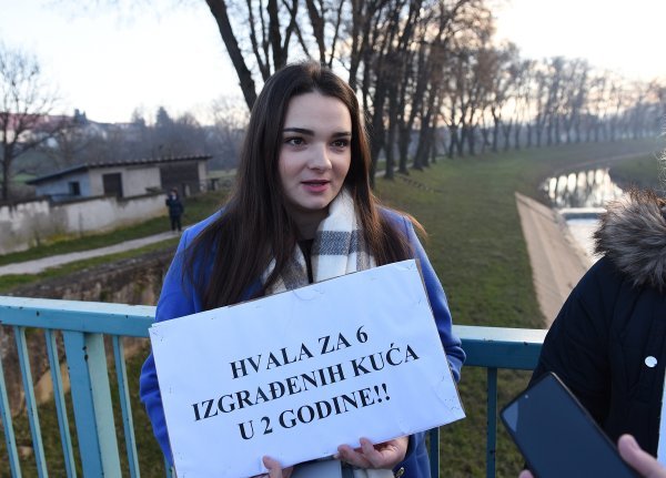 Prosvjed u Petrinji zbog neučinkovite obnove