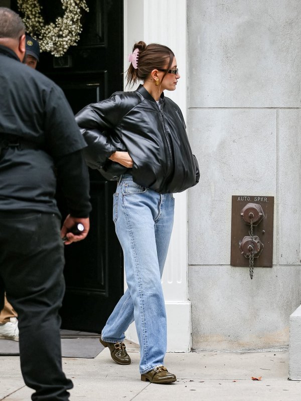 Hailey Bieber