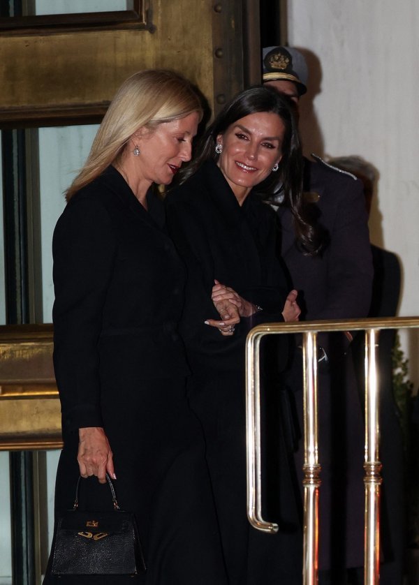 Španjolska kraljica Letizia i grčka princeza Marie Chantal Miller