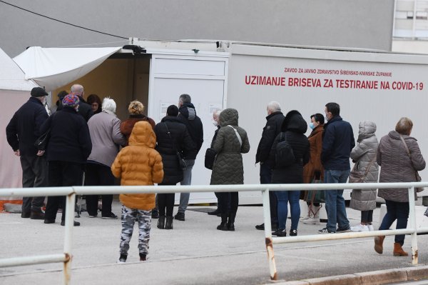 U Šibeniku povećan broj testiranja na COVID-19