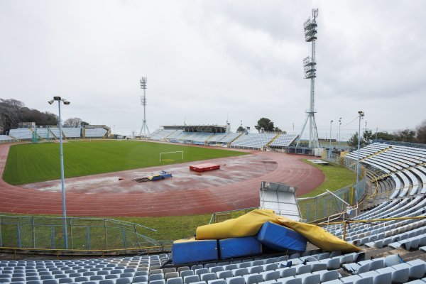 Jak vjetar poharao stadion na Kantridi