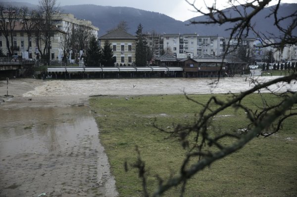 Poplavljena Miljacka