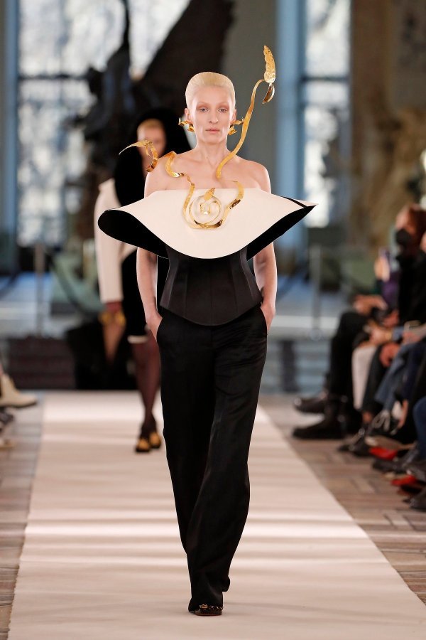 Schiaparelli Haute Couture, proljeće ljeto 2022.