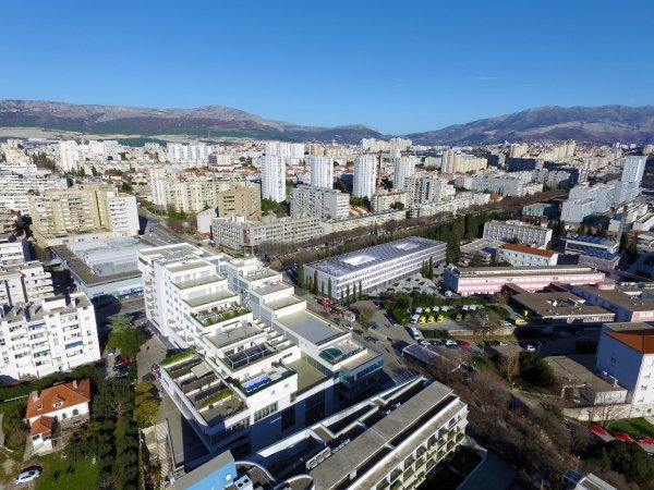 Zgrada u sredini trebala bi biti poliklinika dnevne bolnice