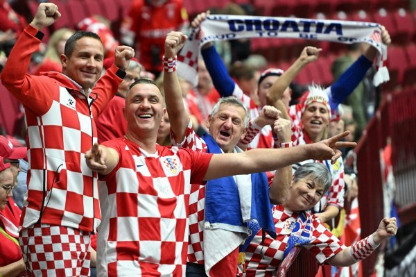 Navijači na utakmici Hrvatska - Danska, SP rukomet 2023., 19.1.2023.