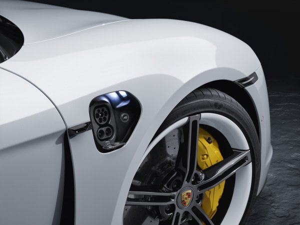 Porsche o razvoju kočnica za električna vozila: Porsche Taycan Turbo S