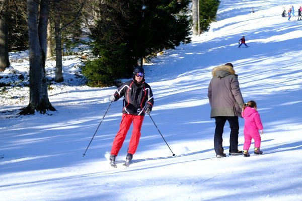 Skijanje i sanjkanje na Medvednici