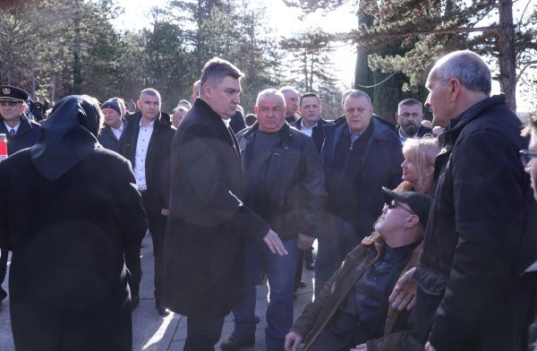 Predsjednik Zoran Milanović na obilježavanju 30. godišnjice vojne akcije Hrvatske vojske 'Peruća'