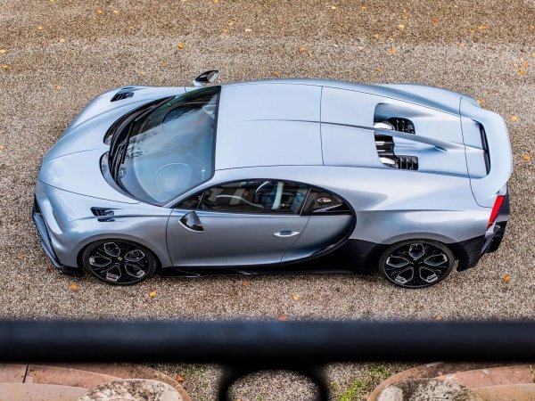 Bugatti Chiron Profilée je na aukciji kuće RM Sotheby’s postigao rekordnu cijenu od 9.792.500 eura