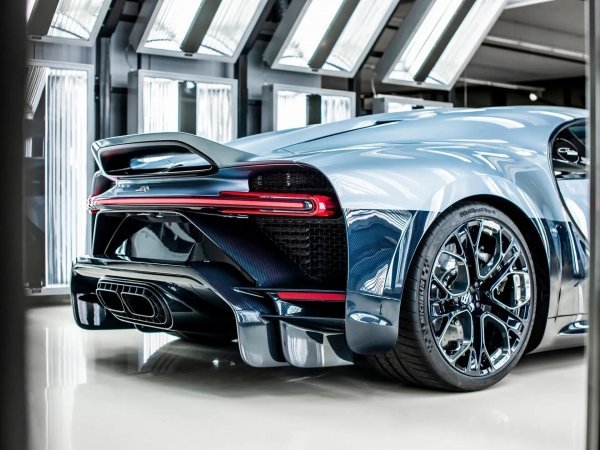 Bugatti Chiron Profilée je na aukciji kuće RM Sotheby’s postigao rekordnu cijenu od 9.792.500 eura