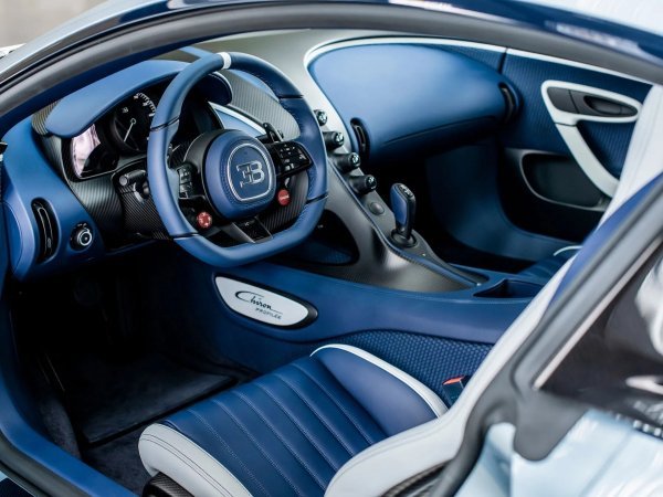 Bugatti Chiron Profilée je na aukciji kuće RM Sotheby’s postigao rekordnu cijenu od 9.792.500 eura
