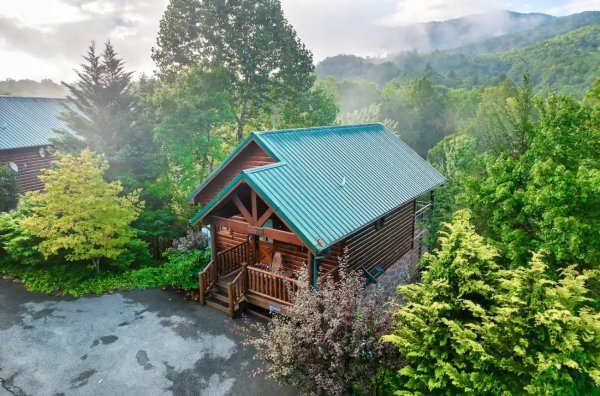 Planinska koliba Smoky Mts Getaway