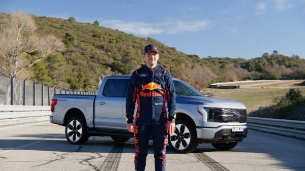 Ford se vraća u Formulu 1: Max Verstappen