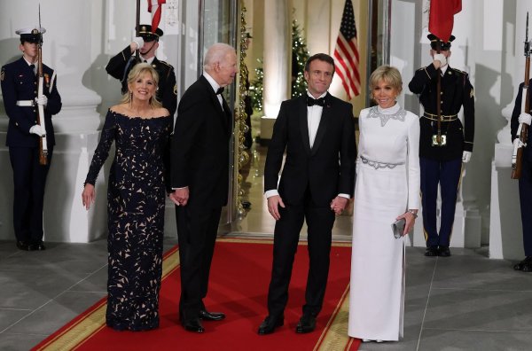Američki i francuski predsjednički par u Bijeloj Kući