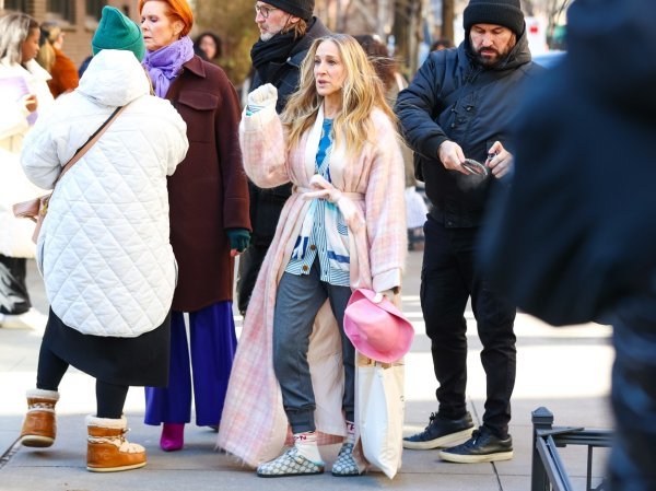 Sarah Jessica Parker kao Carrie Bradshaw