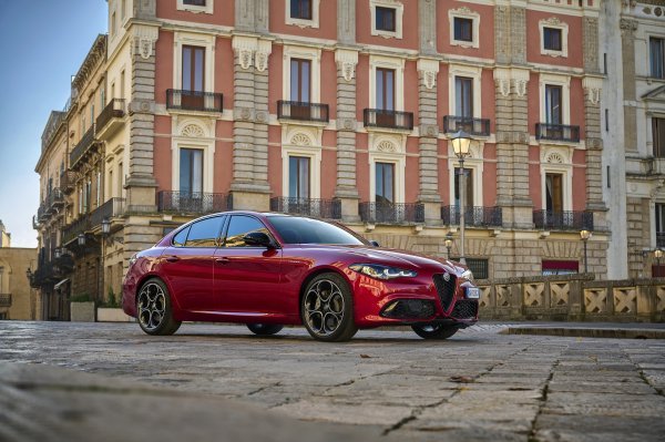 Nova Alfa Romeo Giulia