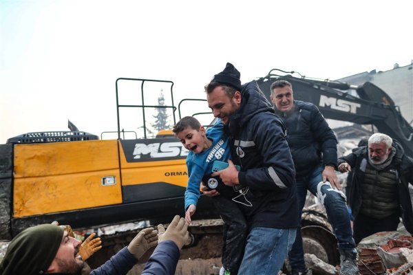 Spašeni dječak Yigit Cakmak