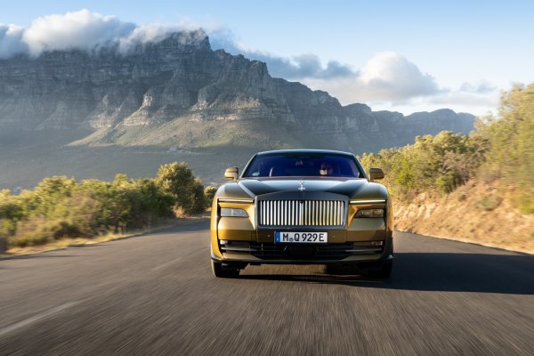 Rolls-Royce Spectre trenutno prolazi testove ekstremno vrućeg vremena na dvije lokacije u Južnoj Africi
