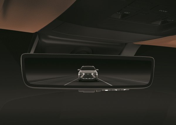 Lexus NX za 2023.: Digitalni unutarnji retrovizor