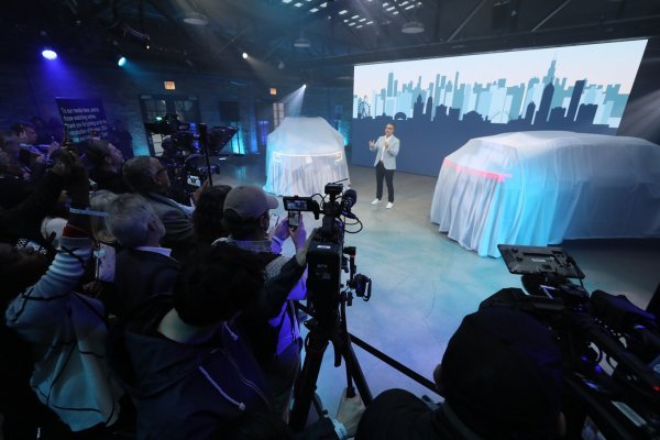 Volkswagen SUV-ovi Atlas i Atlas Cross Sport (MY2024) imaju svoju premijeru na Chicago Auto Show-u 2023.