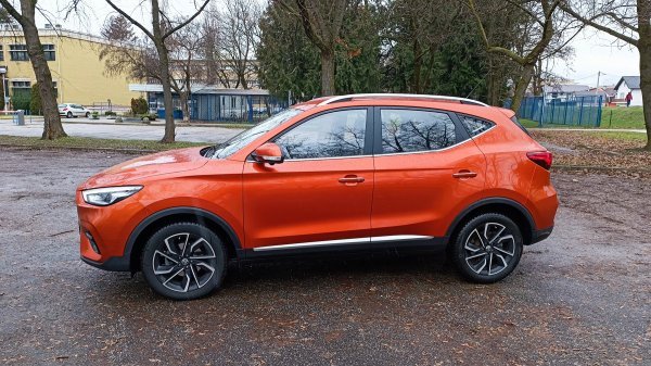 MG ZS XCLE 1.0 A/T Luxury