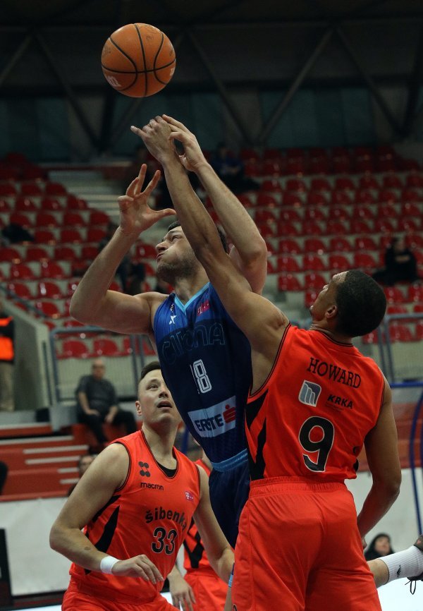 Košarkaški kup: Cibona - Šibenka 101:71