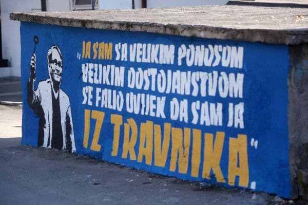 Travnik: Oslikan mural u čast Miroslavu Ćiri Blaževiću